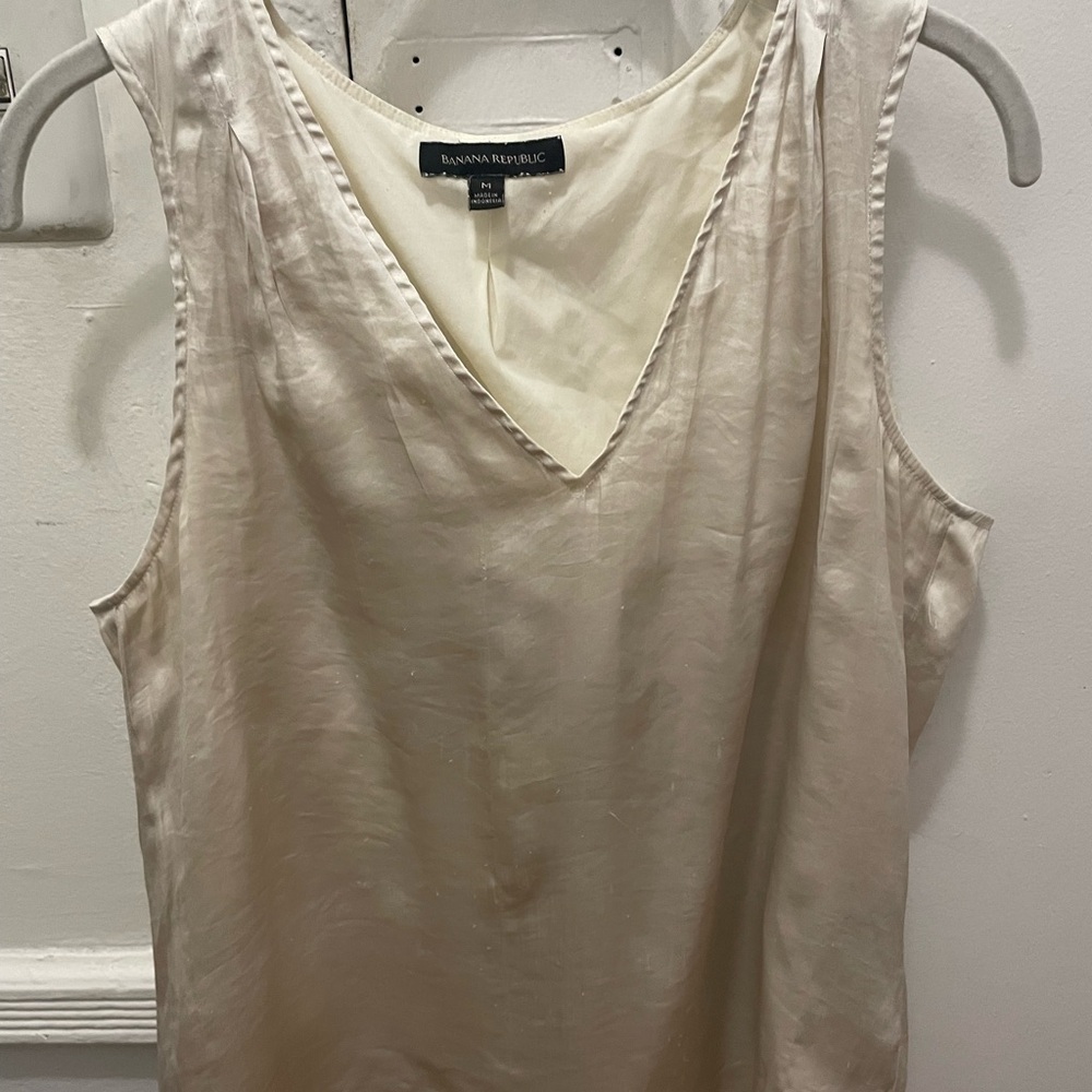 Banana Republic Cream/oyster Sleeveless Tank Top